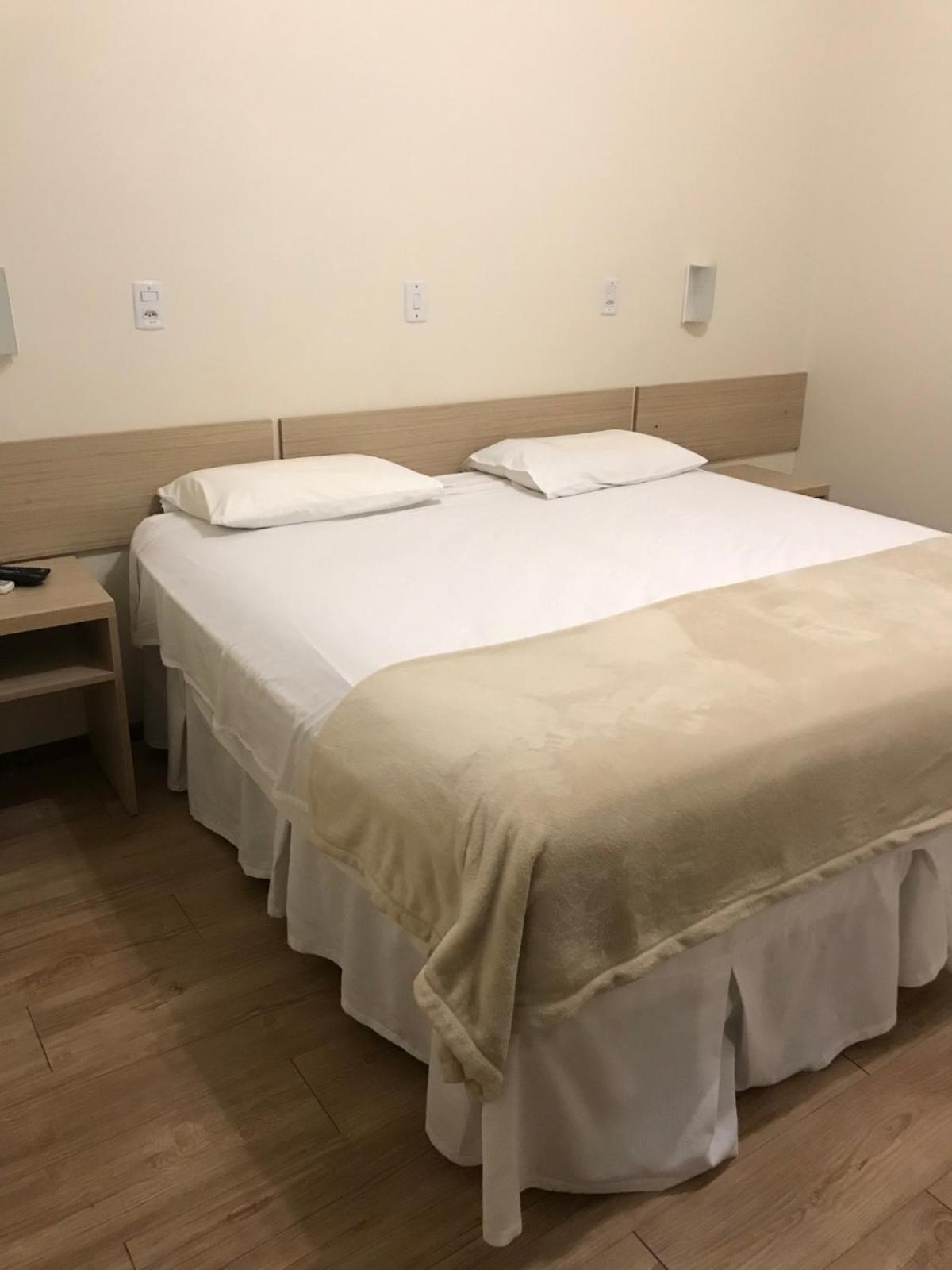 Barlos Hotel Uruguaiana Kültér fotó